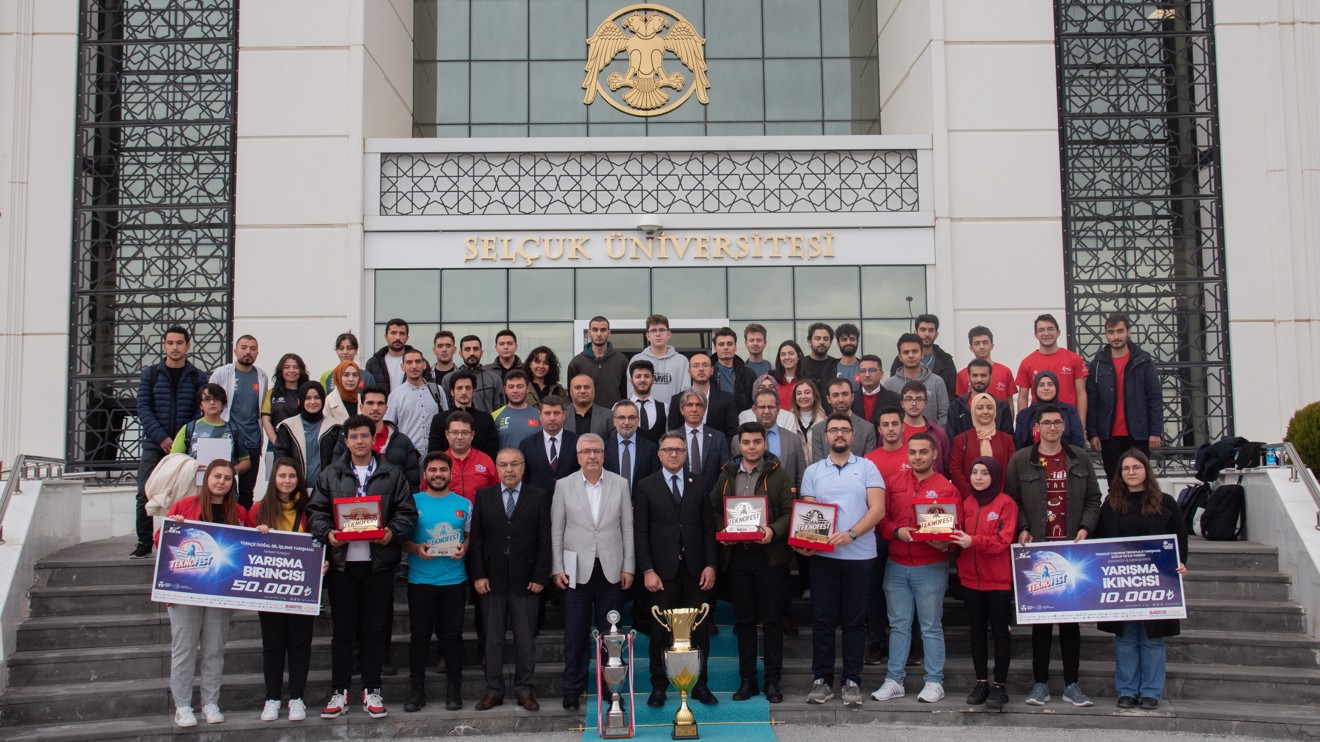 Rektör Aksoy’dan TEKNOFEST’te başarı gösteren takımlara teşekkür